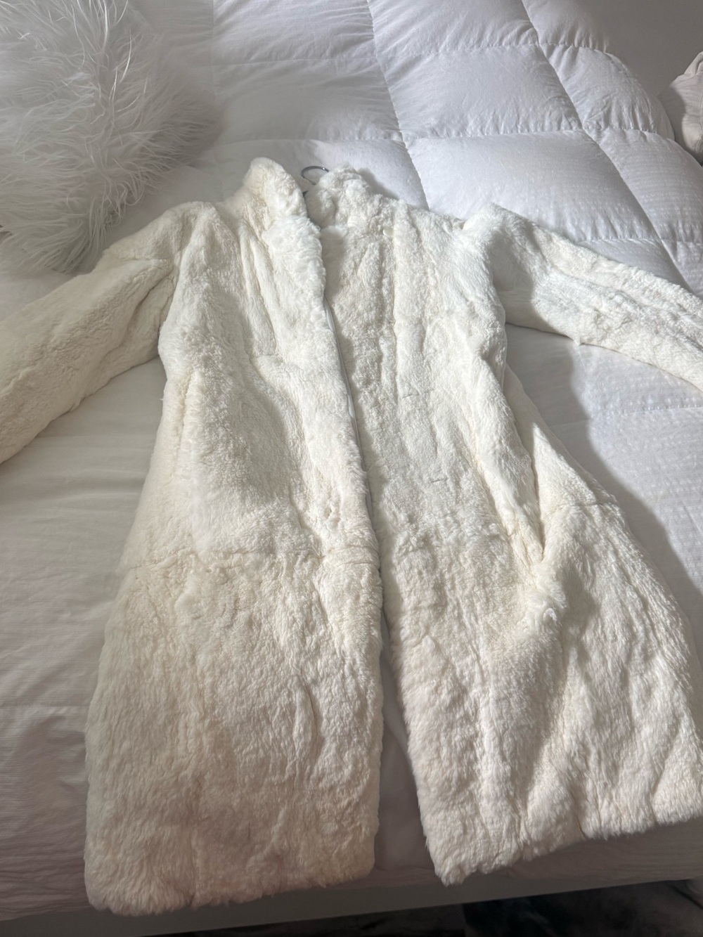 Elegant Cream Faux Fur Long Coat — Women's Luxe Outerwear